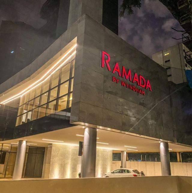 Ramada By Wyndham Brasilia Alvorada 호텔 외부 사진